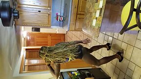 Dance With Me Baby transexual neomi Lee