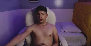 Masturbating and Cumming on Webcam While Meeting Random People Around the World