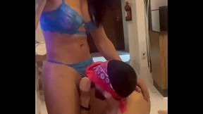 Magrinho mamou e deu o cuzinho no p&ecirc_lo (COMPLETO NO RED)