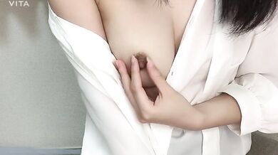 清楚女子学生の裏の顔どアップ丸見えオナニーで痙攣しちゃった/// I'm alone at home masturbating.