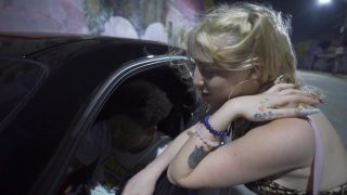 สาธารณชนมีภาพดาราวัยรุ่นชื่อดัง เมโลดี้ พาร์คเกอร์ และลิล ดี ถูกล่วงละเมิดทางเพศ