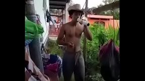 Joven profeta llega a casa cachondo y le pregunta a su mujer si lavo los trastes (Termina mis&oacute_gino )