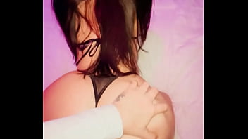 As&iacute_ se folla a una hermosa culona, rica flaca culona