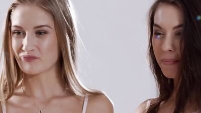 Bunch of cock-hungry ladies are blowing a stripper in a sex club