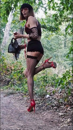 TkTc: TeacherTrv🫦 en For&ecirc;t de S&eacute;Nart, La FaiSanderie.. ⁹&sup1;⁴⁵⁰ VaneSsaBiTCHx PariSChienneTrvprod⁹&sup1;