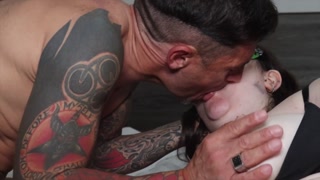 La first time of the young and awkward cam girl -Part.2