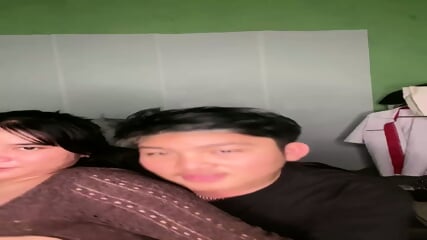 Yang Lagi Viral 4 Pebruari 2026 - Amateur GF sucks cock and shows big tits