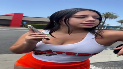 Hooters Threesome