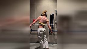Oops! Virgin Pussy Accidentally Exposed on Instagram