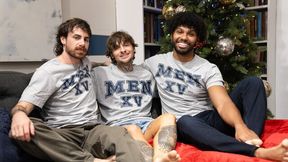 Lucky white dudes both bottom for Tony Genius