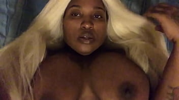 The Girls Wishing Y&rsquo_all Happy New Year !!!