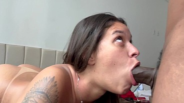 meu vizinho me fode tao gostoso