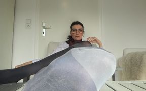 Cum on the aunty glasses! Strict cheese foot breeding