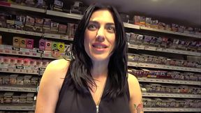 Sabrina, 30ans, une bombe atomique &agrave_ Marseille !