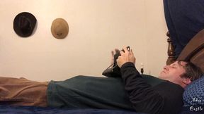 stud jerks off 2 porn in jockstrap