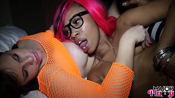 Katana&rsquo_s Curvy Ass Bounces As Rome Slams Her Tight Cunt In 3some!