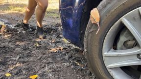 A turn to nowhere, stuck in the forest MP4