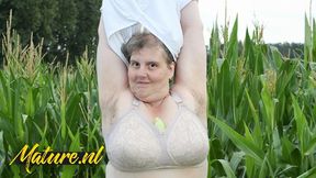 Big Boobs BBW Grabs Giant Fanny & Fleshy Slit in Fresh Crop Harvest