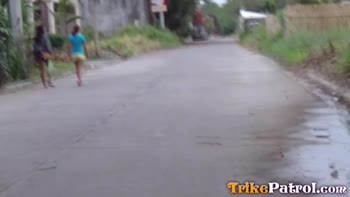 Amateur Pinay Pleasure: Petite Filipina Double Blowjob Delight
