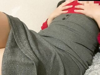 ぽっちゃりの巨乳輪女が1人でオナっちゃった。