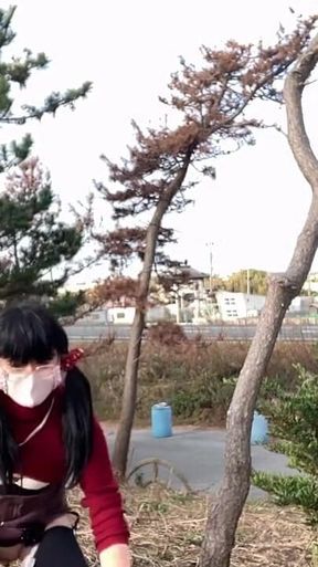 Self-training No. 68: Public Beach Tackle Pussy Exposure