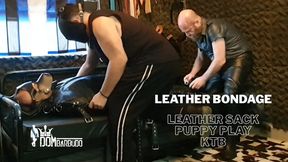DOM BARBUDO, BRENNO FURRIER, GINGER COWBOY AND SUBMISSIVE – BONDAGE IN LEATHER SACK & KTB – PART 1 - 1080p - LEATHER BONDAGE - LEATHER SACK - PUPPY PLAY - MALE SUBMISSION - COCK RESTRAINT