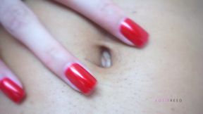 30 Days of Bikinis: Day 10 Sexy Bellybutton in a Bikini