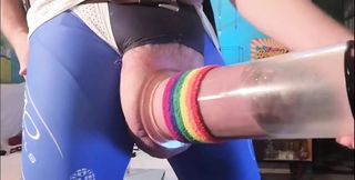 Huge Cockpumping for Gays