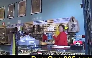 Aip gwen diamond clip3 01