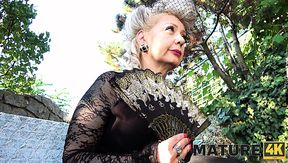 Public fuck and blowjob with slutty mature widow