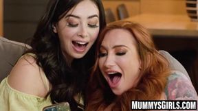 Teen stepdaughters Alexis Tae and Chloe fuck their stepmoms