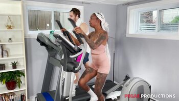 Mocha Honey's Ebony Anal Workout