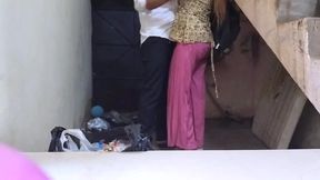 Indian College Girl and Young Teacher Ki Chupke Se Ghapagap Viral Video