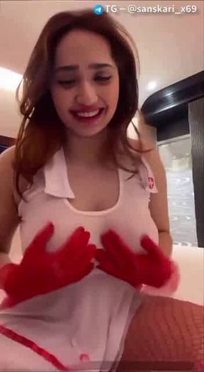 Aditi maza hai