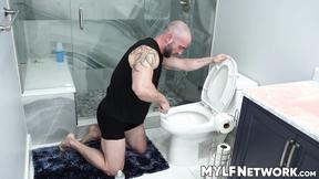 ”Abby Somers got a good deal with Danny Steele in exchange of her butt”