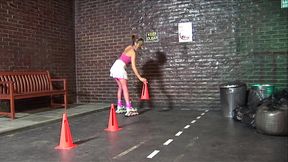 Roller Newbie Romana Ryder Skate Her Wet Pussy