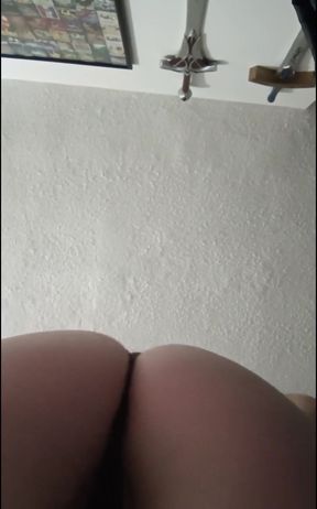 Con O Sin Tanga? with Thong?
