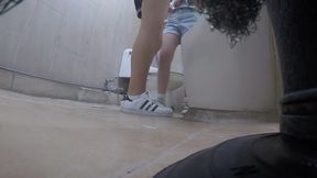 Korean girl using toilet 5