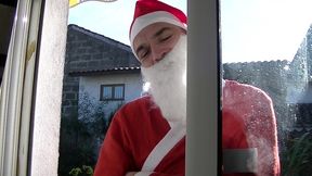 redwan se fait baiser par mon pote deguise en pere noelvoici une video ...