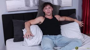 ChaosMen: Muscular Archie Paige draining