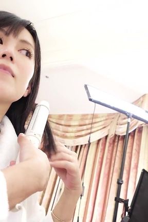Rei Hoshino Backstage