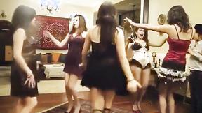 ”My Arab stepsister Dancing With Her Friends In Lingerie”