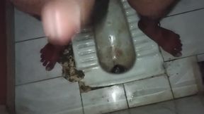 Akele ladke Ne Mari mutthi