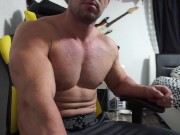 SEXY MUSCLE MODEL FLEXING @ASTON_GUNTER ONLY FANS