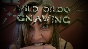 Wild Dildo GNAWING (HD MP4)