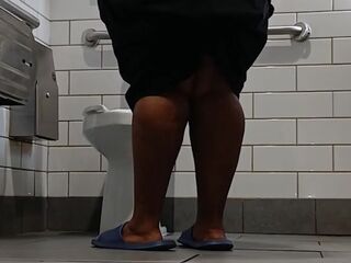 Should I Pee For U?