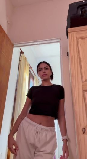 Surprise GF waits in bed