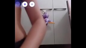 novinha rebolando a raba