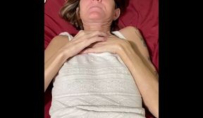 homemade skinny tattooed wife quickie creampie before bed