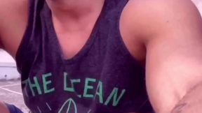 eu passei trinta anos implorando a deus que ele me levasse, depois desse dia eu tomei a decisao mais dificil da vida, me tornar da forma como sempre me sentir e imaginei ser, hoje sou feliz em viver